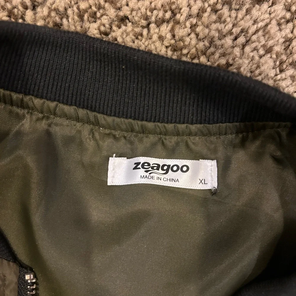 Army Bomber Jacket XL - Picture 3 of 4